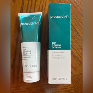 Proactive MD facial cleanser. new, sealed. Large size.